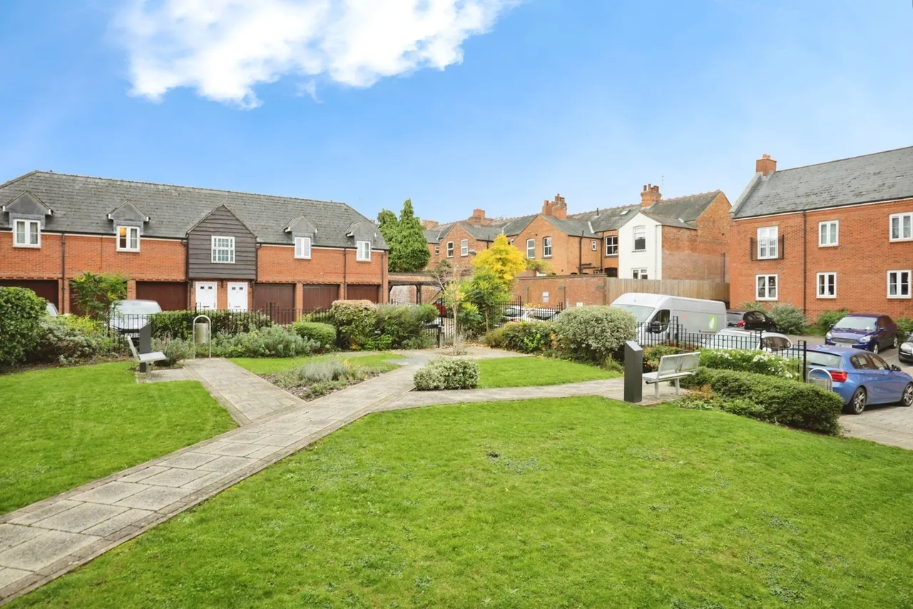 Cherwell Court, Britannia Road, Banbury, Oxfordshire, OX16, photo 14