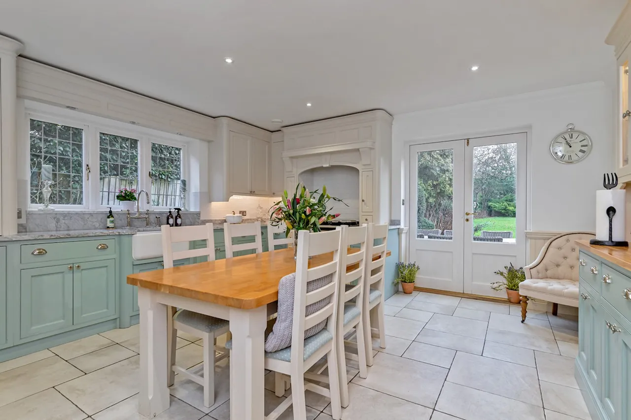 Thirlby Lane, Shenley Church End, photo 17
