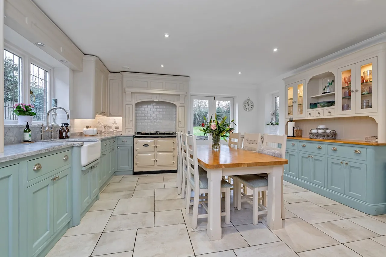 Thirlby Lane, Shenley Church End, photo 16