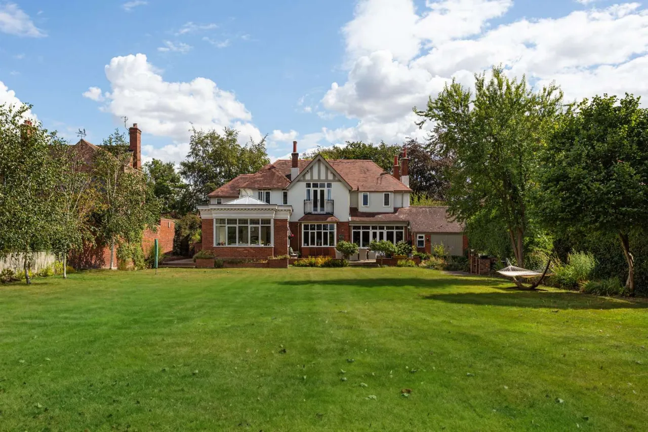 Main Street, Fulford, YO10, photo 2