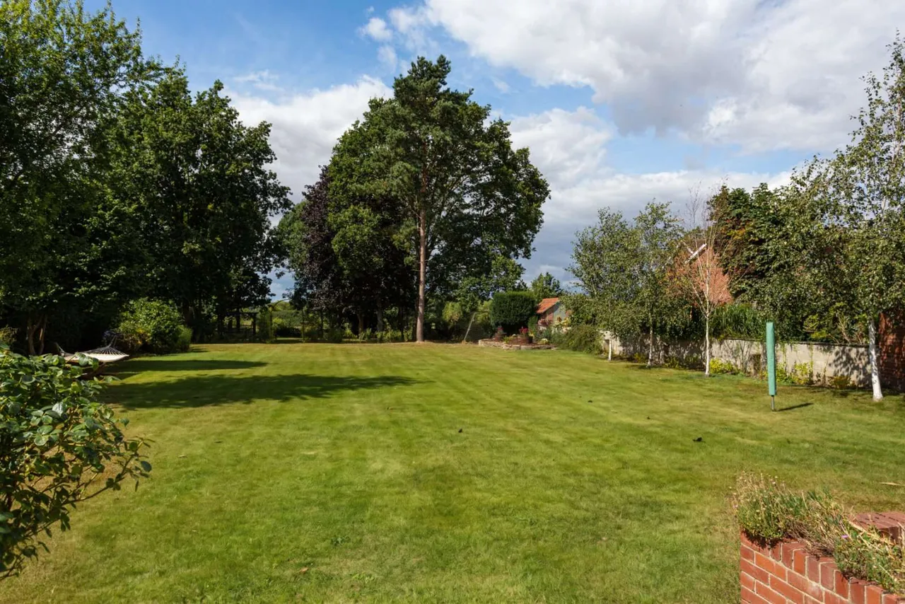 Main Street, Fulford, YO10, photo 18