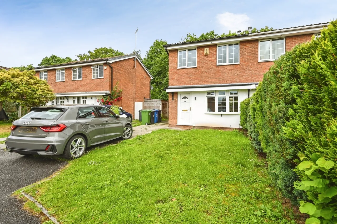 2 bed house for sale — Ellesworth Close, Old Hall, Warrington, Cheshire, WA5