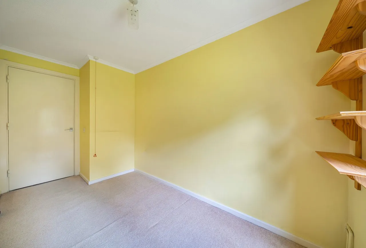 Moorend Road, Gloucestershire, Charlton Kings, GL53 9DP, photo 7