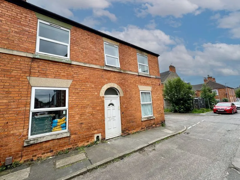 2 bed property to rent — Chambers Street, Grantham