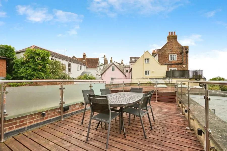 Sun Hill, Cowes, PO31, photo 8