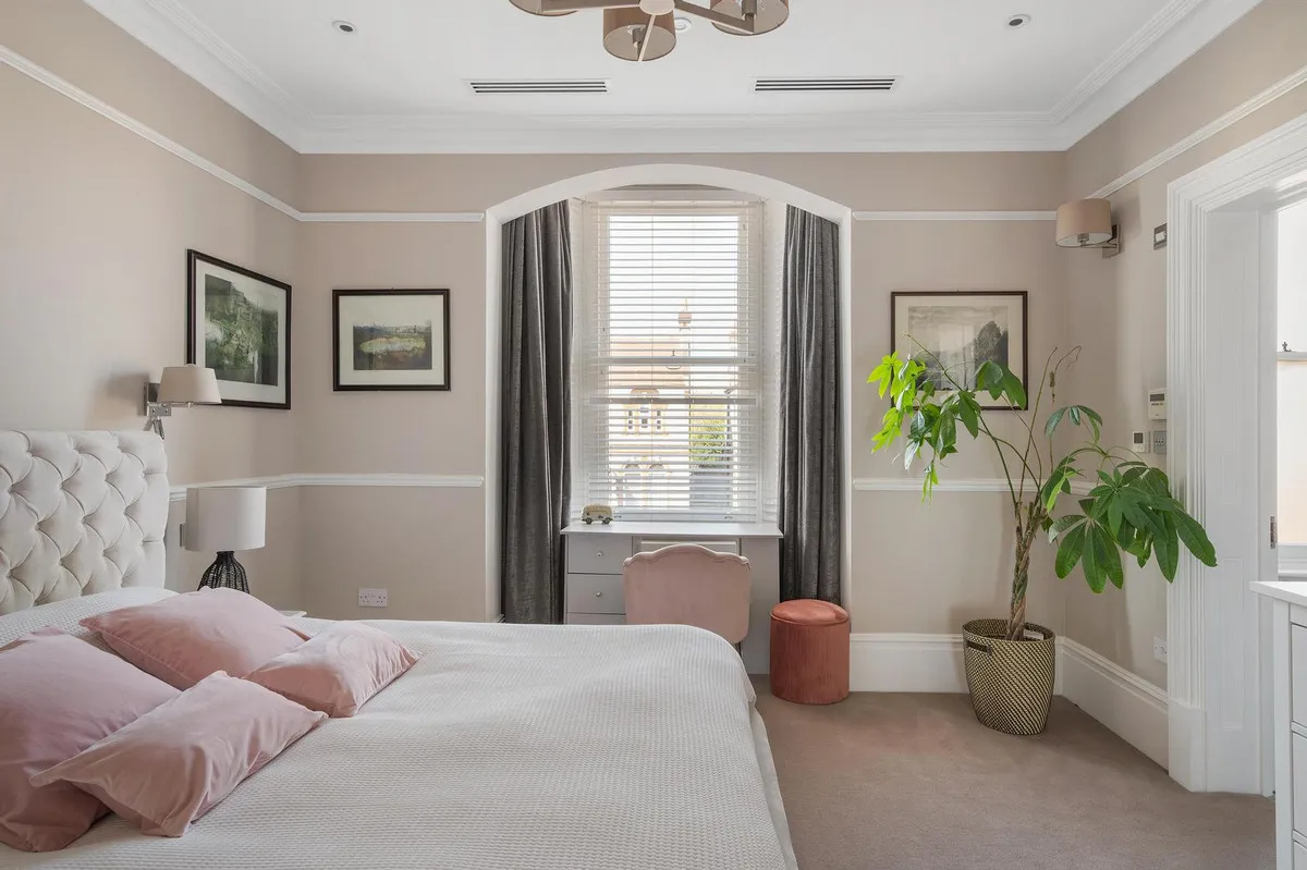 Madeley Road, London, W5, photo 20