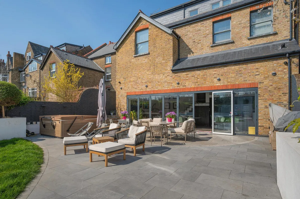 Madeley Road, London, W5, photo 5