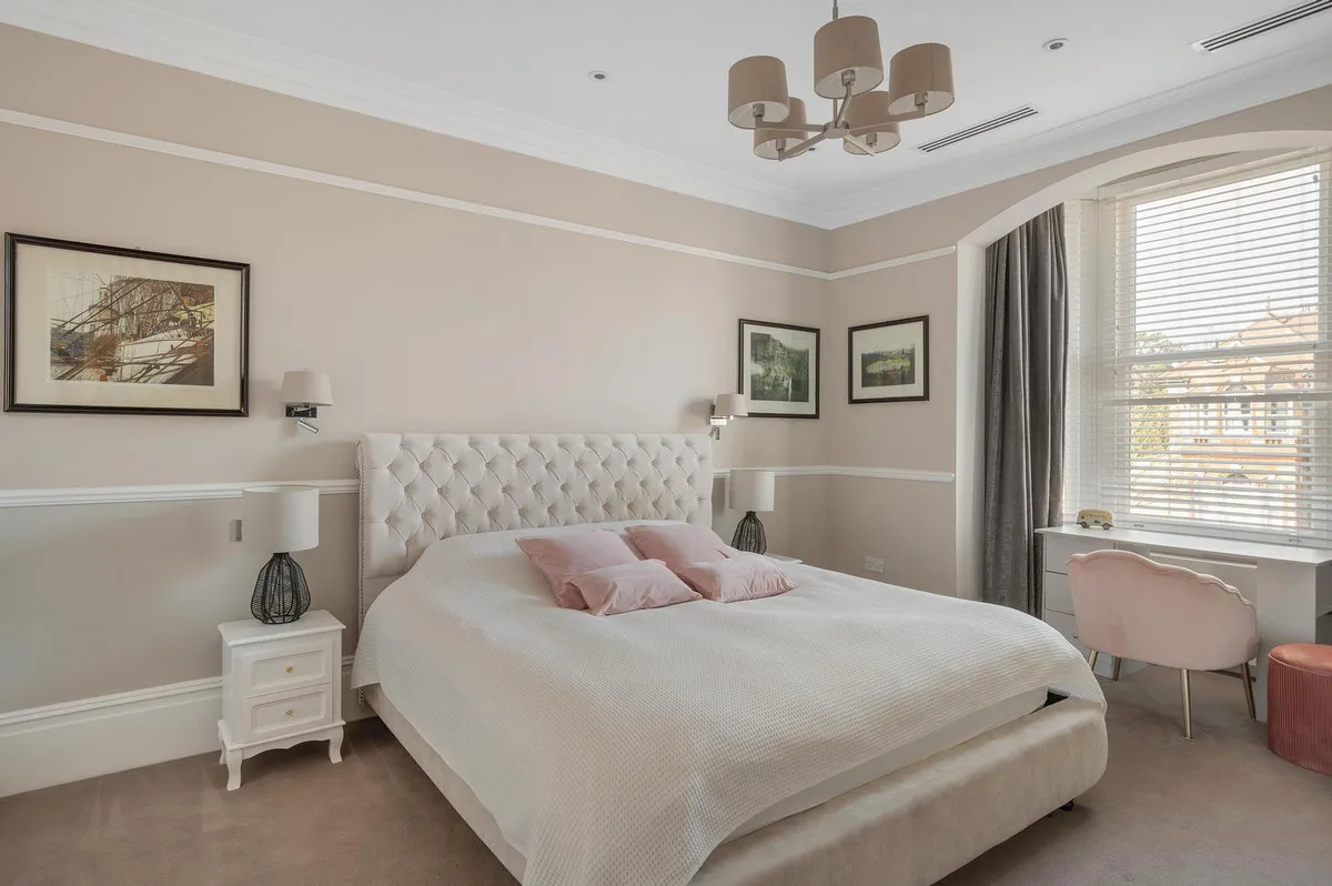 Madeley Road, London, W5, photo 19