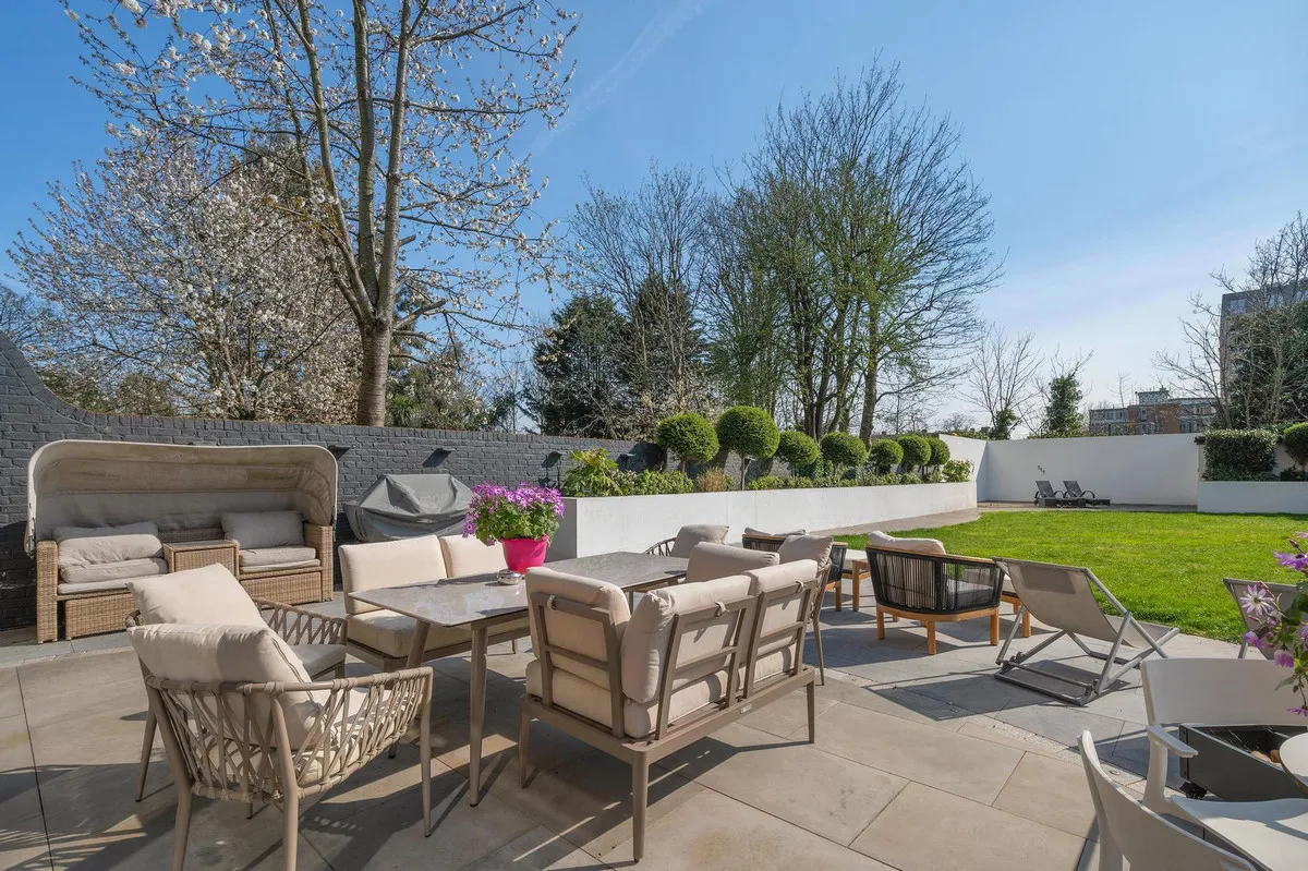 Madeley Road, London, W5, photo 2