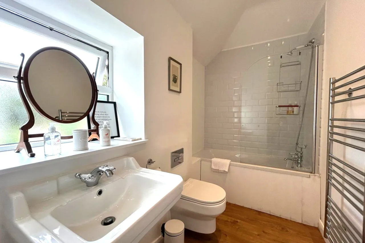 Longmoor Road, Liphook, GU30, photo 8