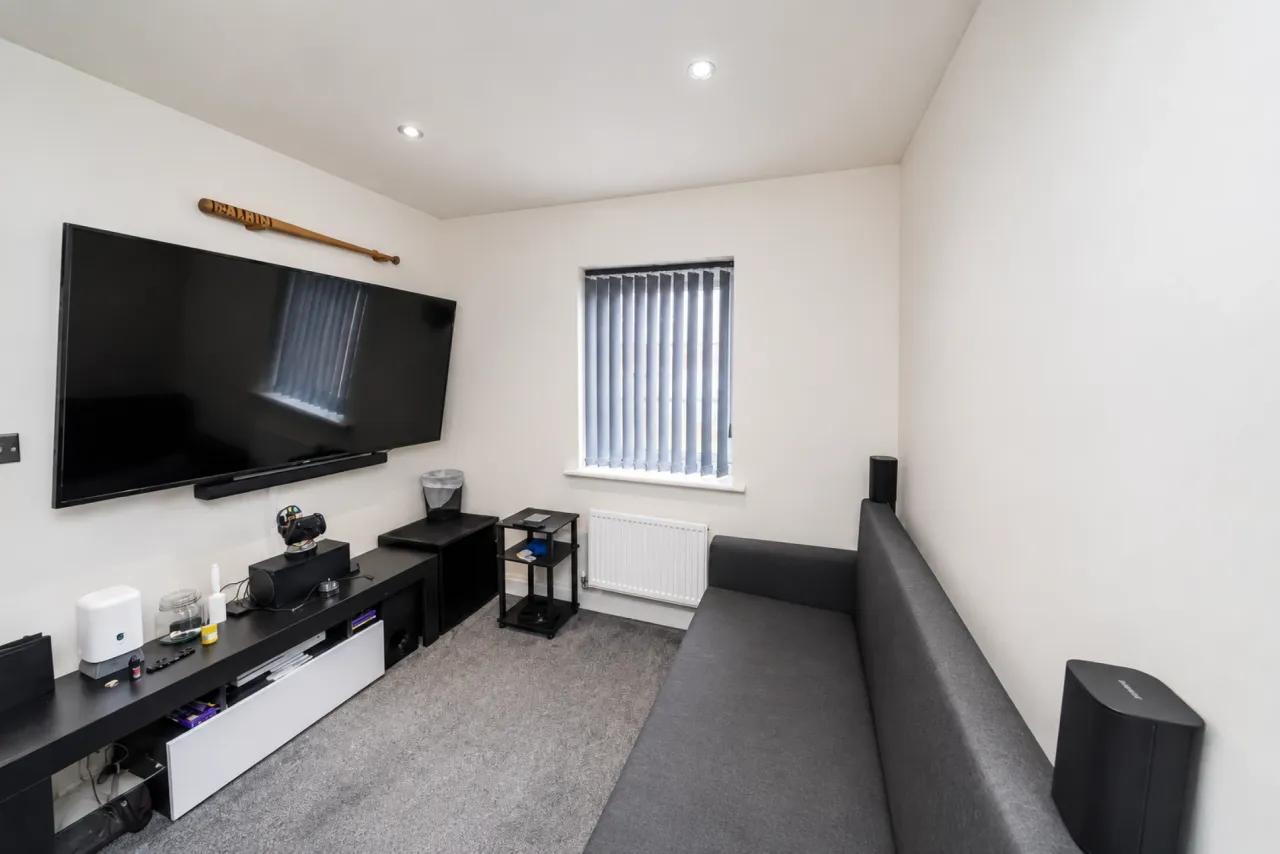 Adams Way, Cannock, photo 8