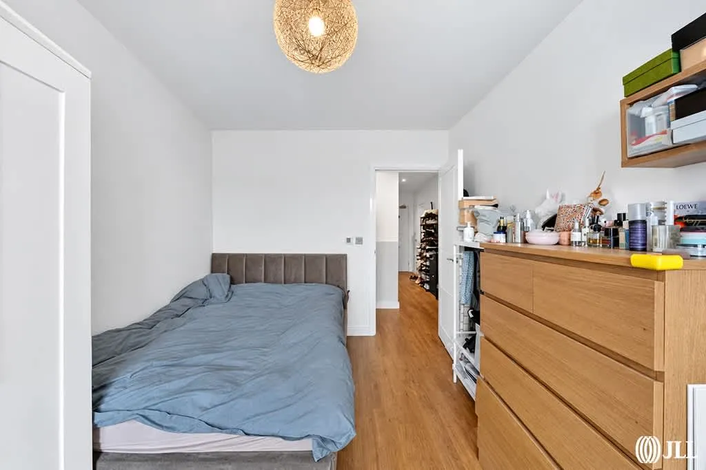Peloton Avenue, London, E20, photo 9
