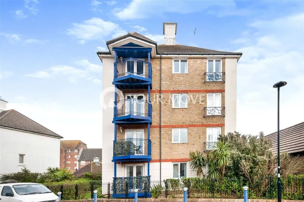3 bed flat to rent — Key West, Eastbourne, East Sussex, BN23