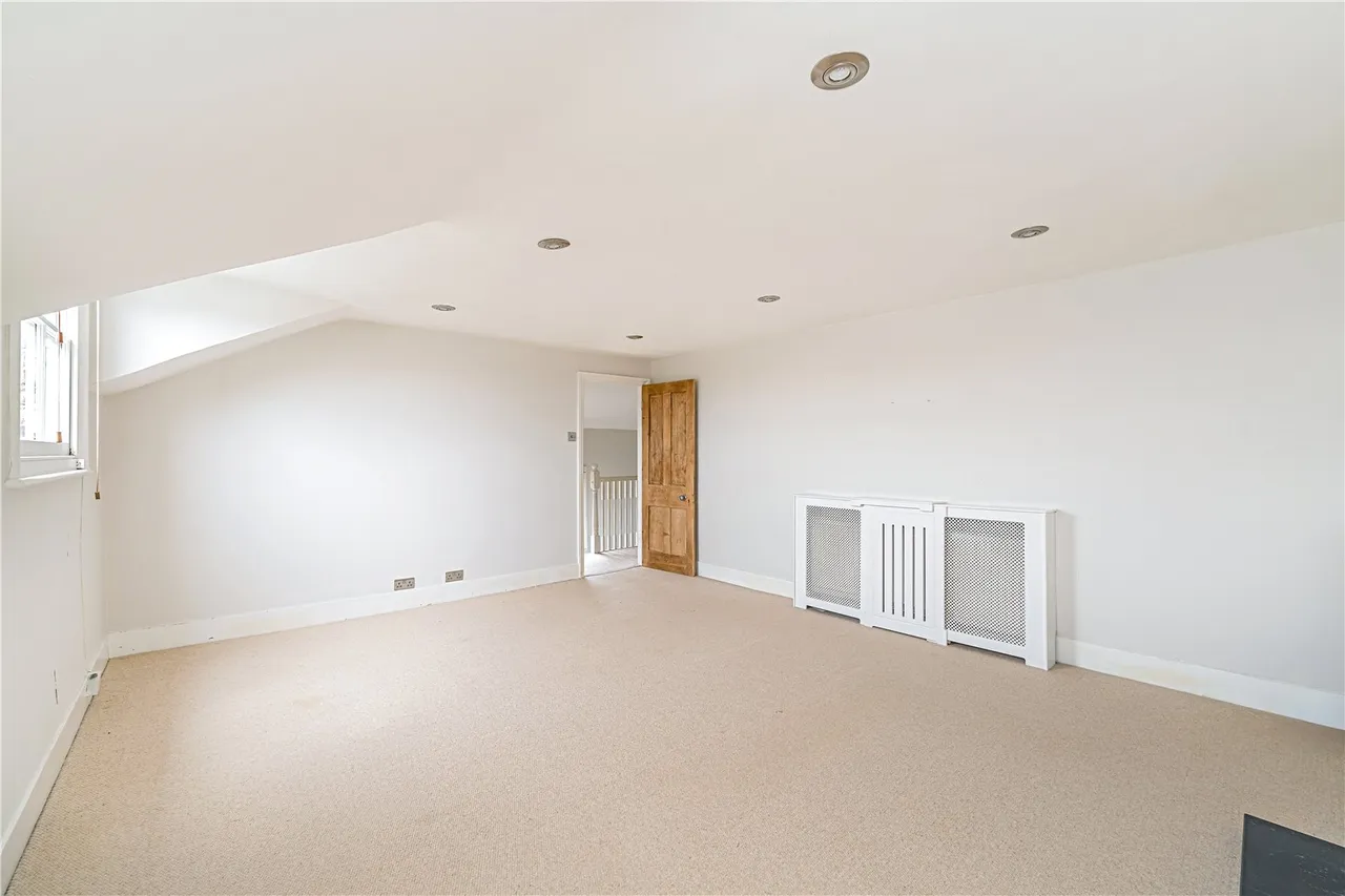 Queens Road, Twickenham, TW1 4EX, photo 4