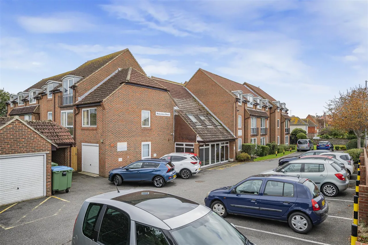 Sutton Road, Seaford, photo 15
