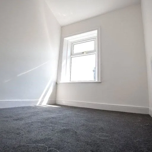 Baker Street, Huddersfield, HD3, photo 6