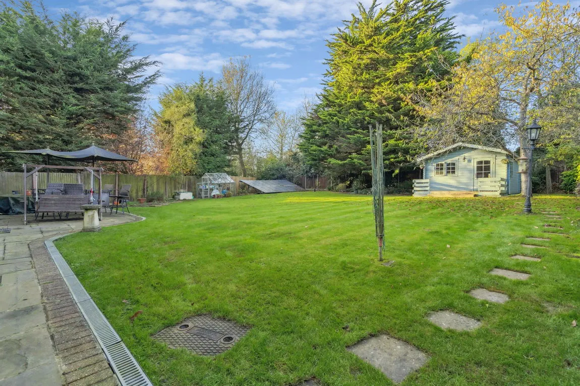 Eastglade, Pinner, HA5, photo 16