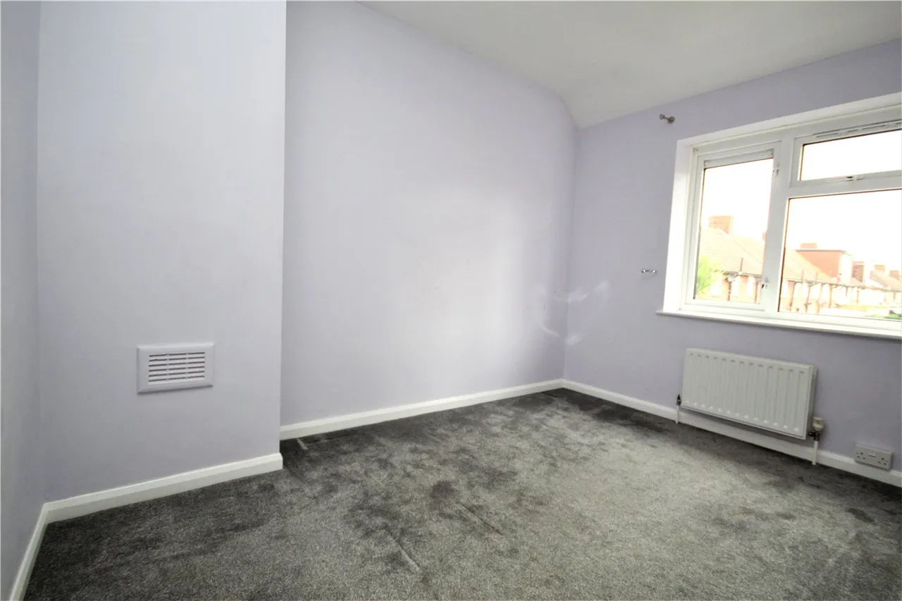 Warrington Road, Dagenham, RM8, photo 6