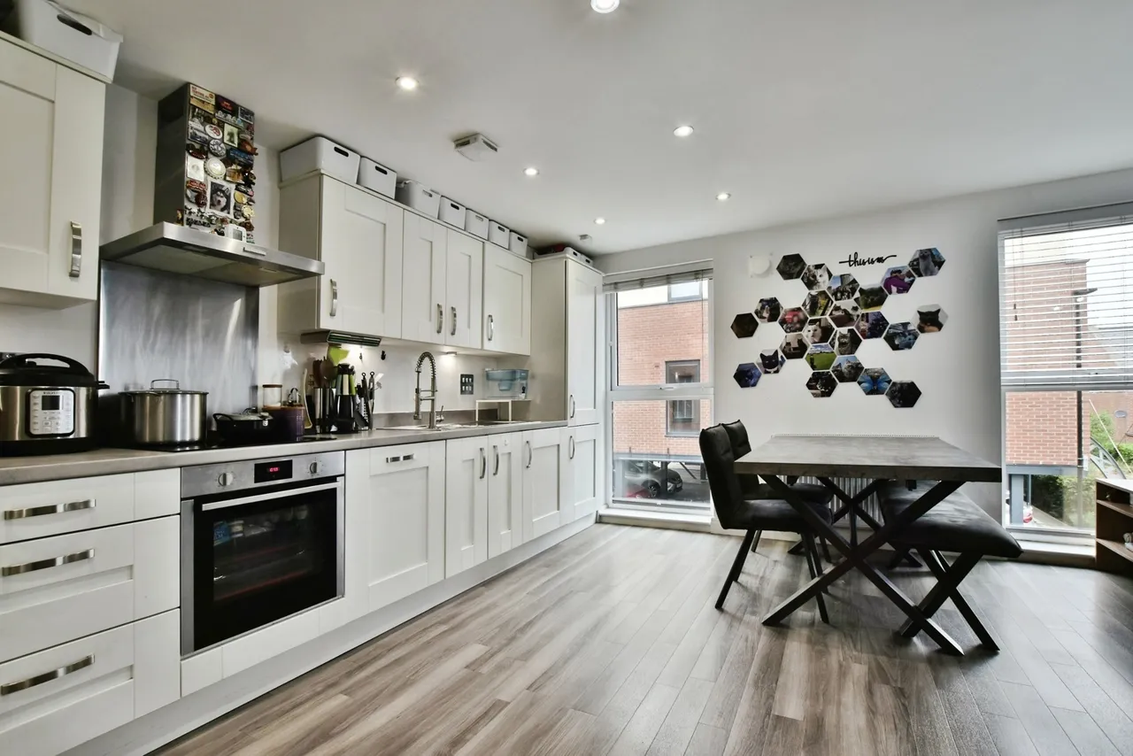 Baskerville Road, Altrincham, Greater Manchester, WA14, photo 17