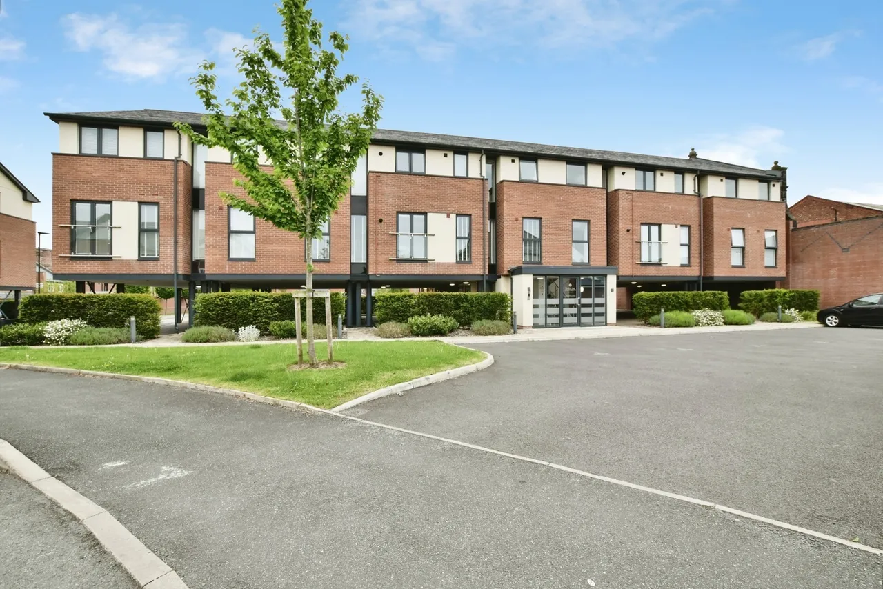 Baskerville Road, Altrincham, Greater Manchester, WA14, photo 19