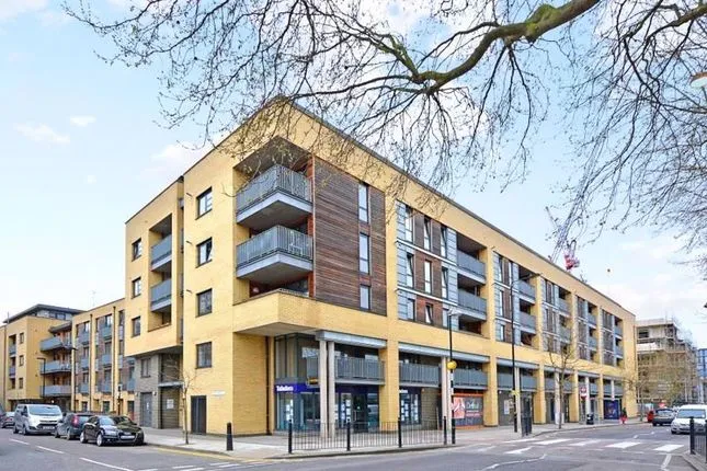 1 bed flat to rent, Fawe St, London, E14