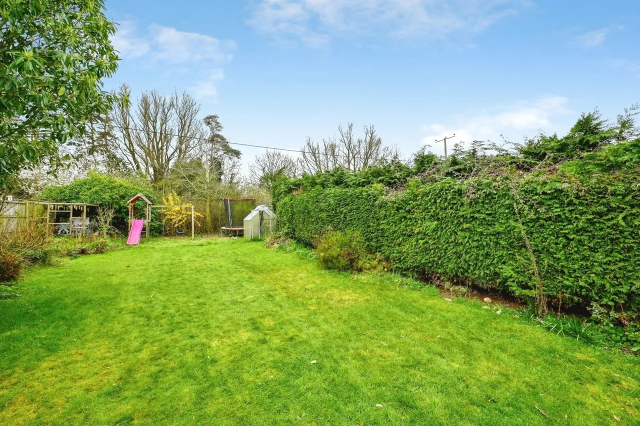 Regent Avenue, West Winch, PE33, photo 19