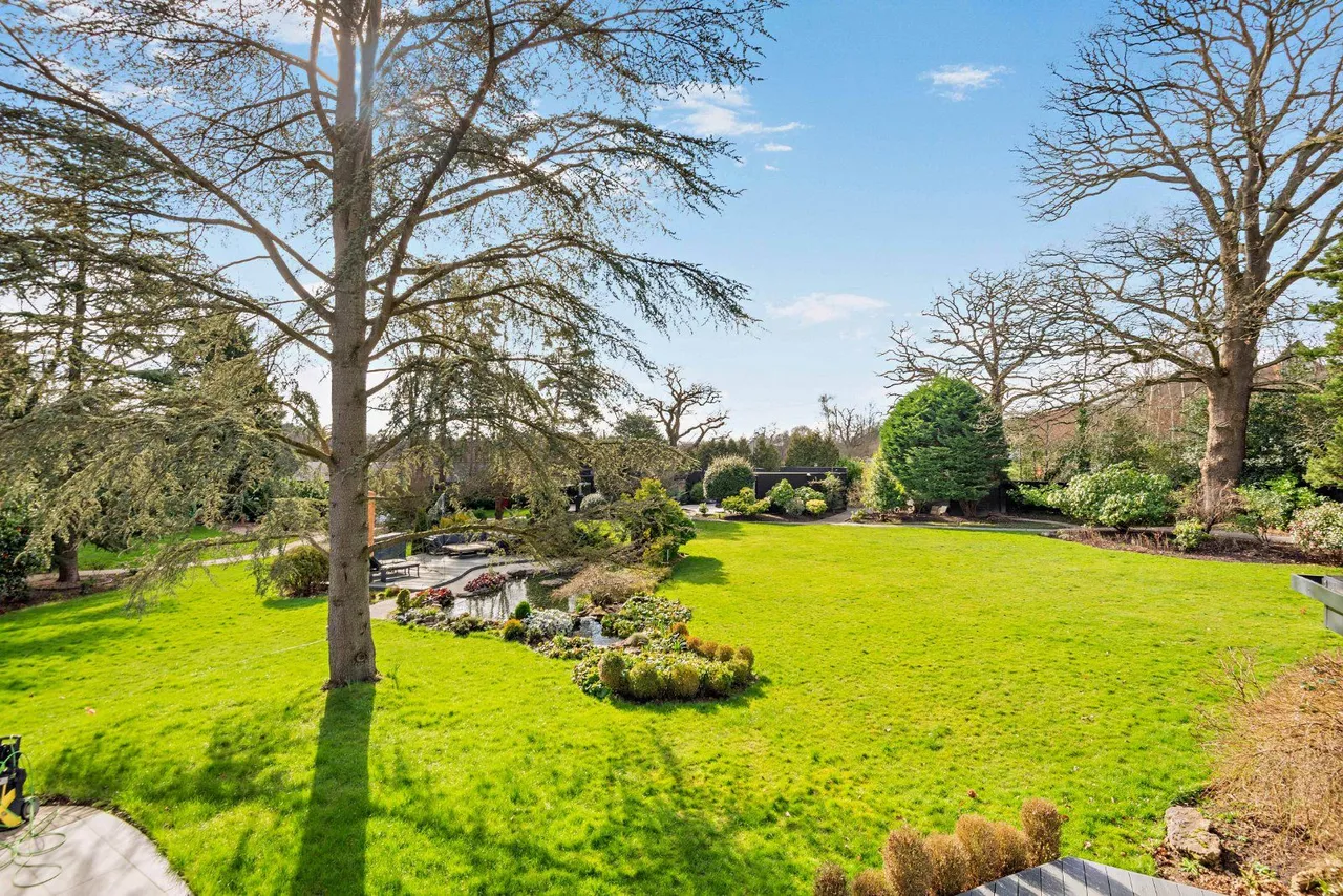 Wells Lane, Ascot, SL5, photo 22
