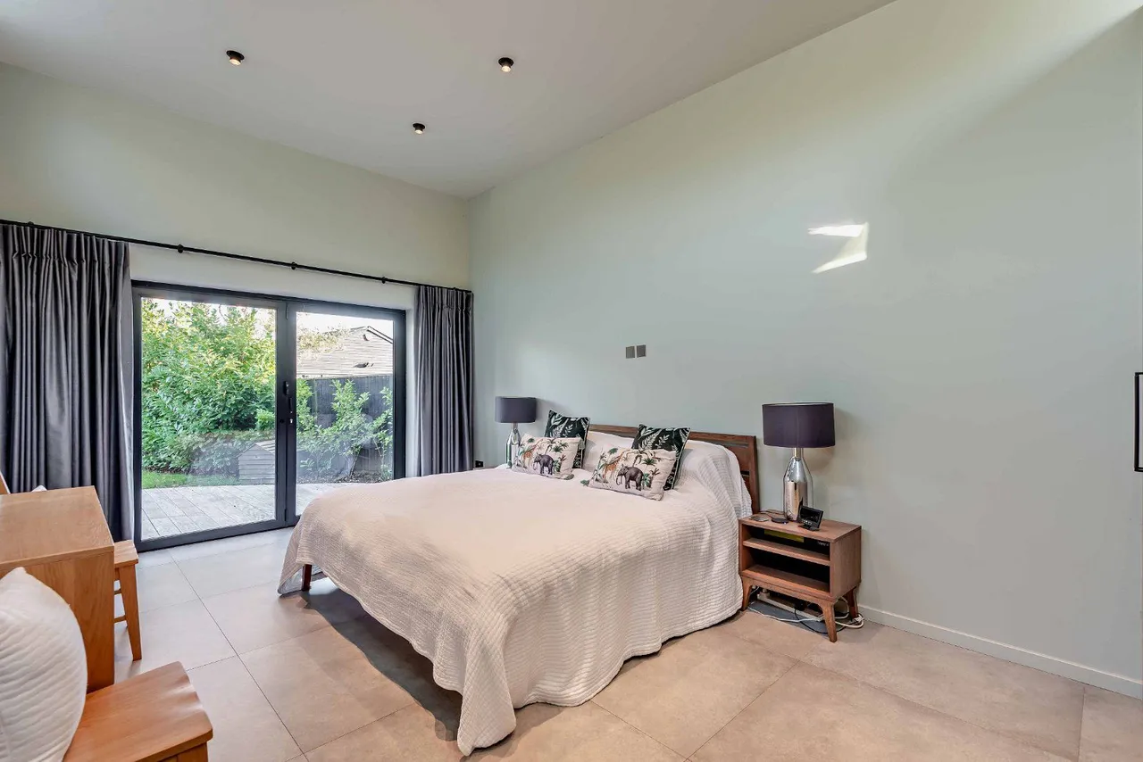 Wells Lane, Ascot, SL5, photo 15