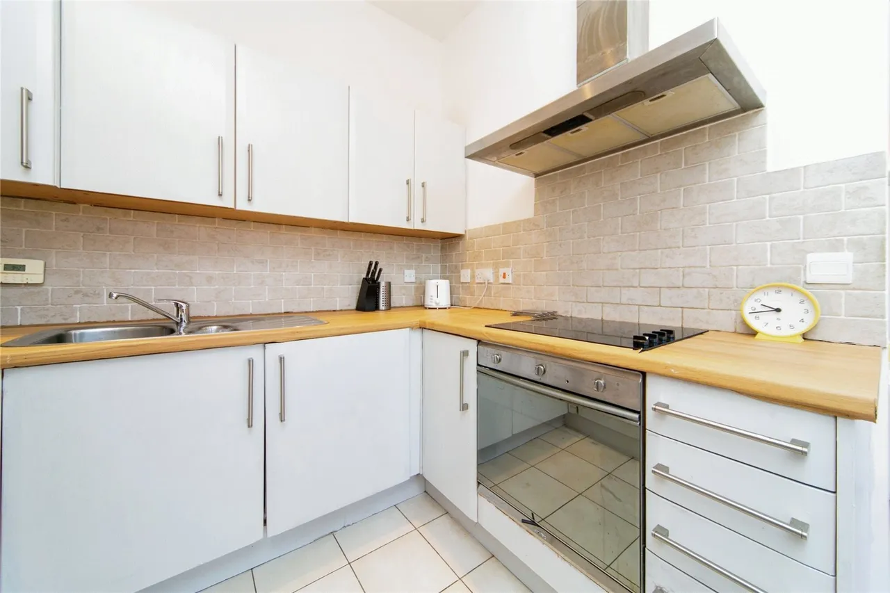 Catharine Street, Liverpool, L8, photo 6