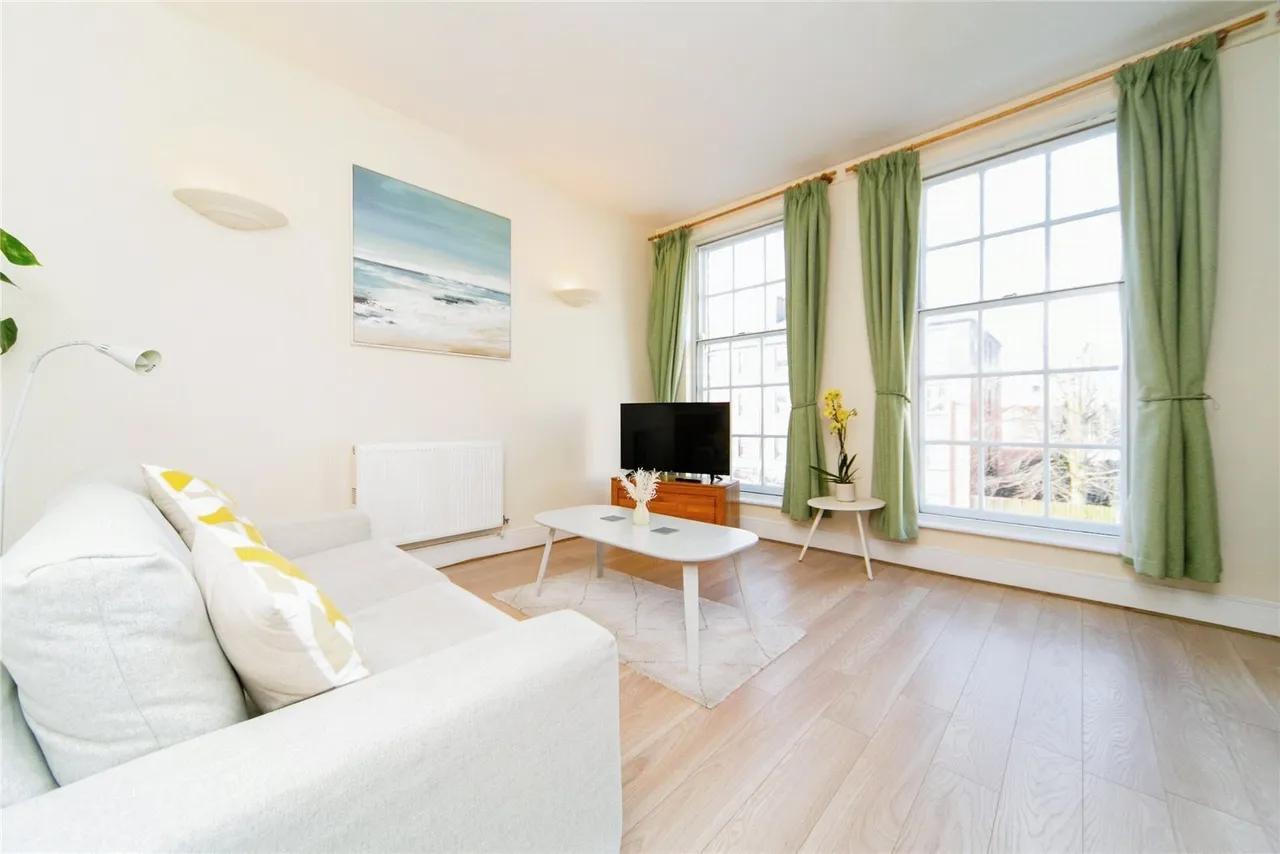 Catharine Street, Liverpool, L8, photo 4