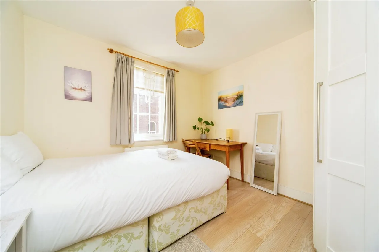 Catharine Street, Liverpool, L8, photo 13