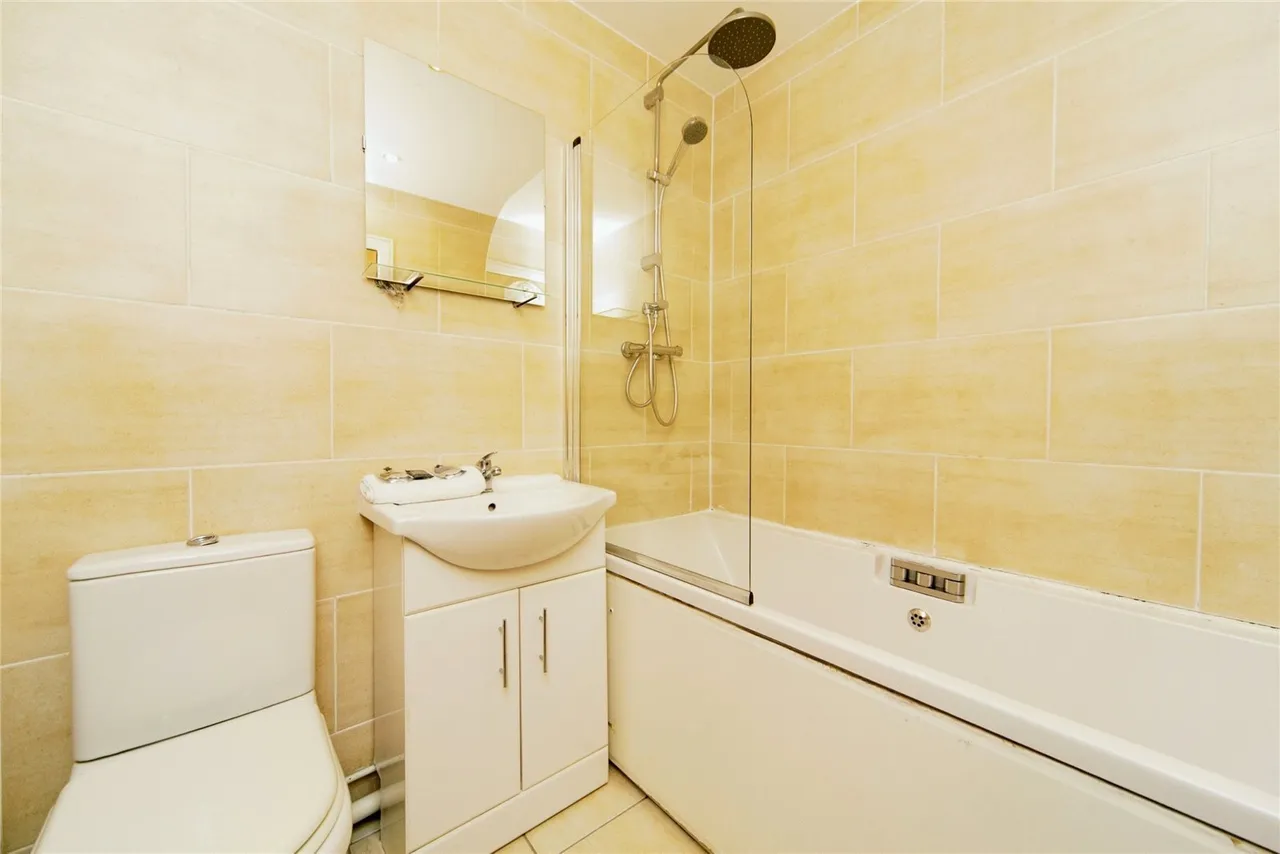 Catharine Street, Liverpool, L8, photo 11