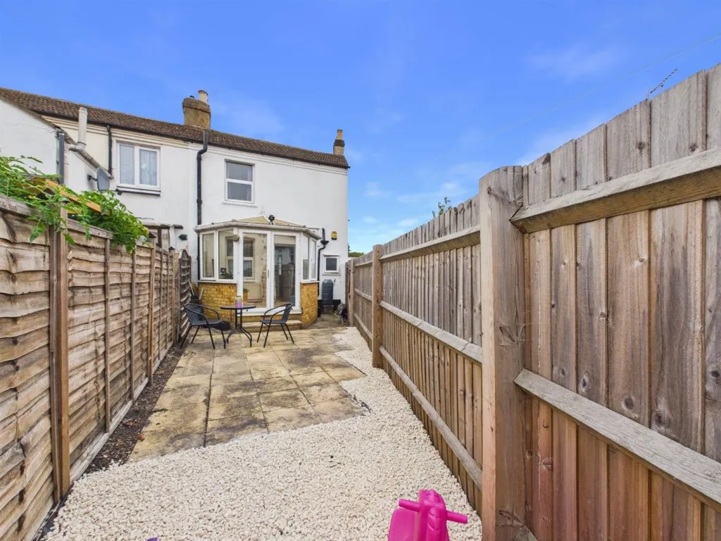Park Street, Aylesbury, photo 12