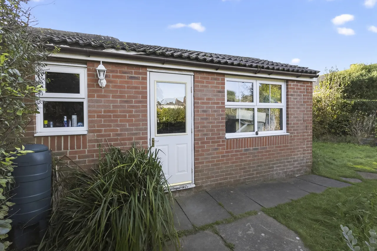 Orchard Road, Havant, PO9, photo 12