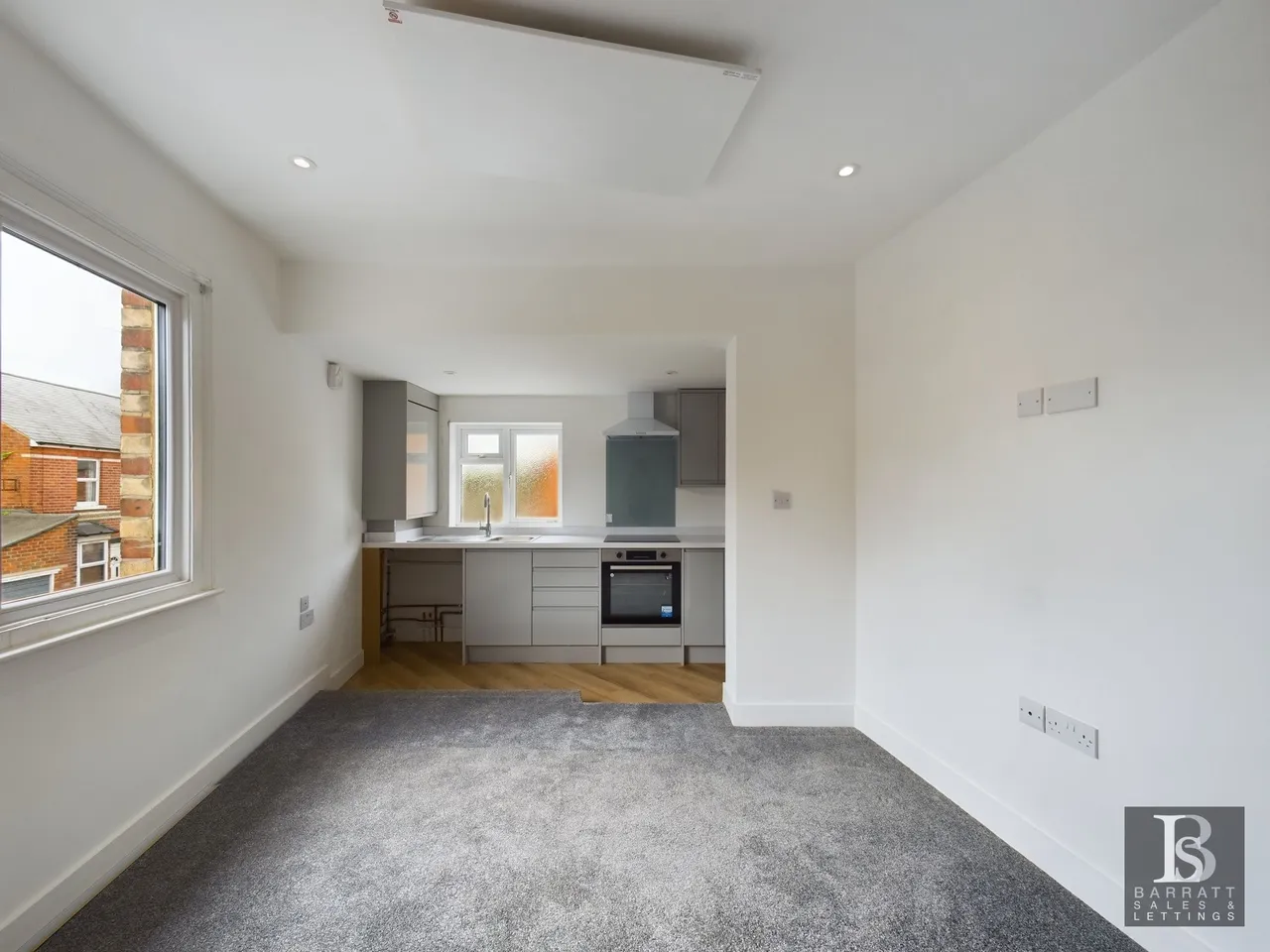 Clarendon Road, Reading, RG6, photo 4