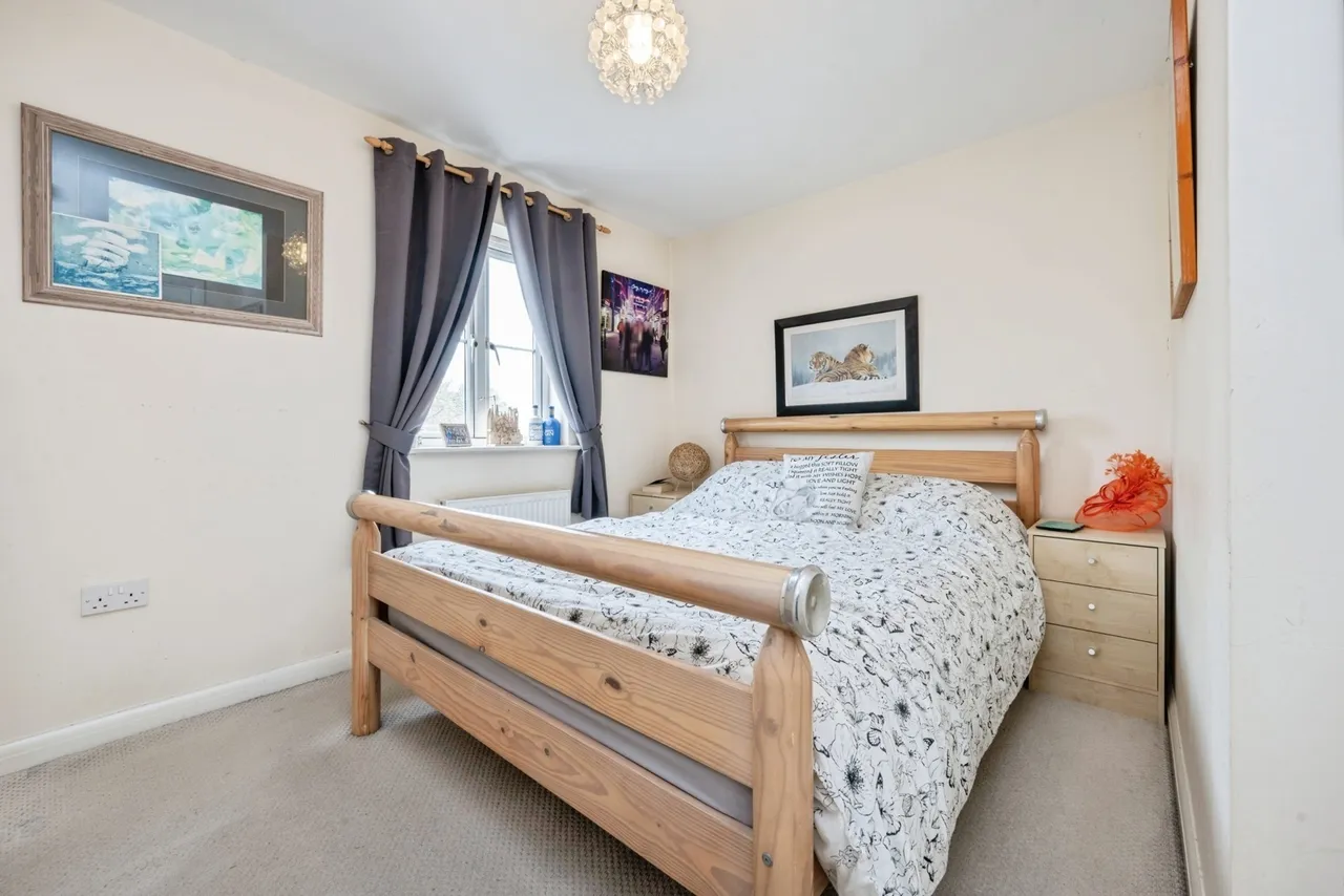 Wadsworth Court, Bedford, Bedfordshire, MK42, photo 16