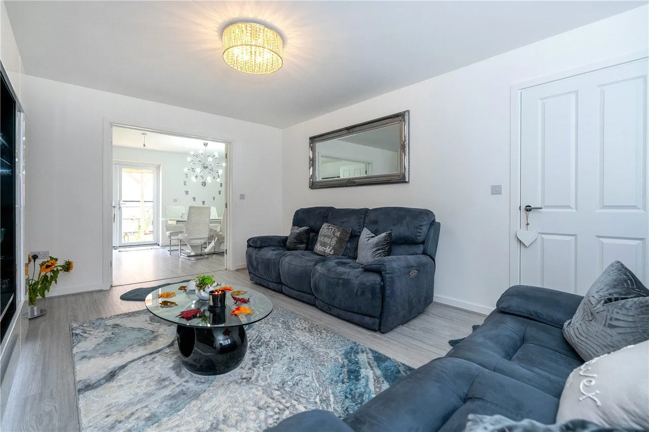Fontwell Park Drive, Bourne, PE10, photo 4
