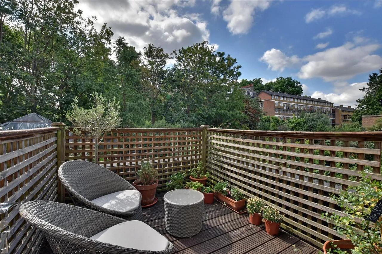 Burney Street, Greenwich, SE10, photo 10
