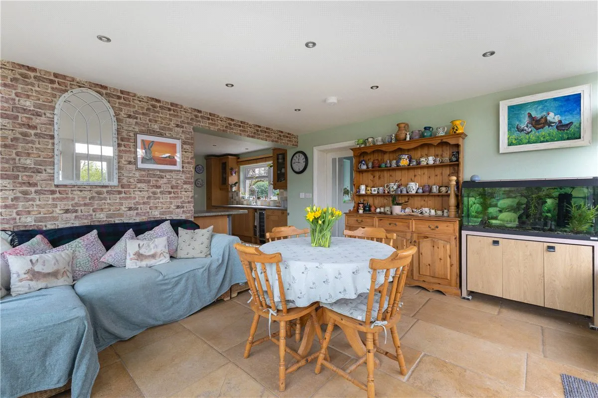 Littleworth, Pewsey, SN9, photo 4