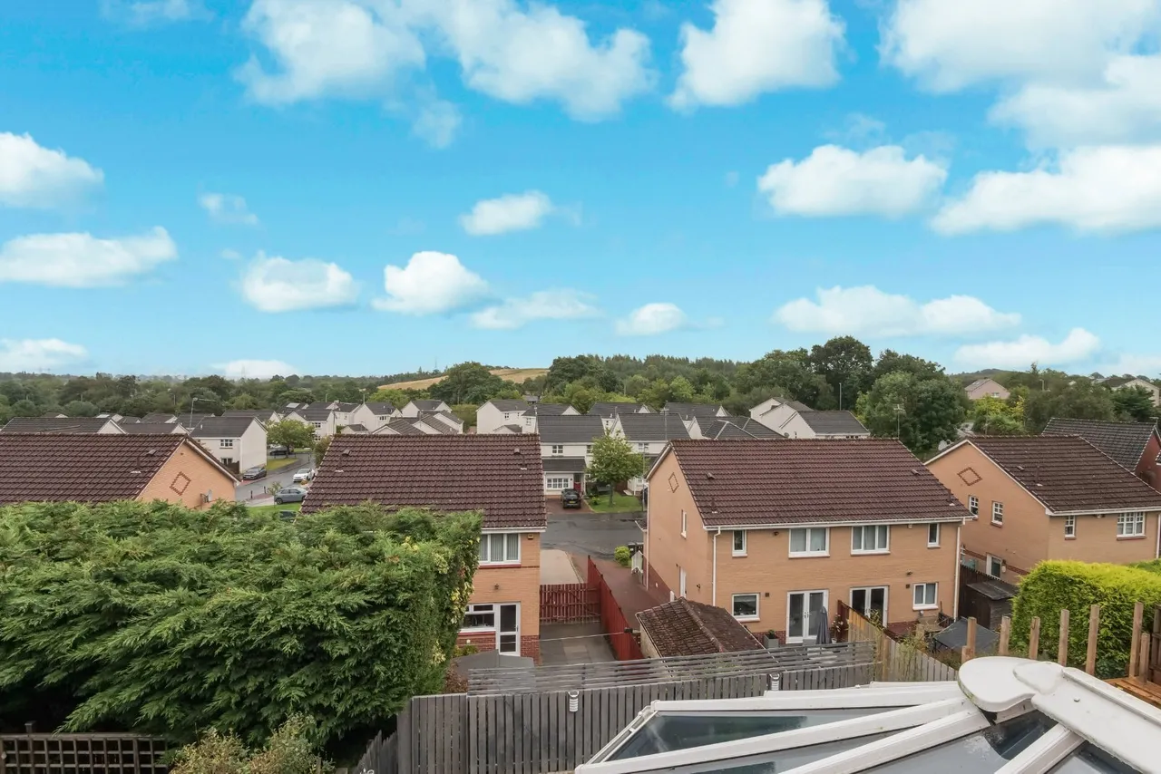 Alloway Drive, Paisley, Renfrewshire, PA2, photo 13