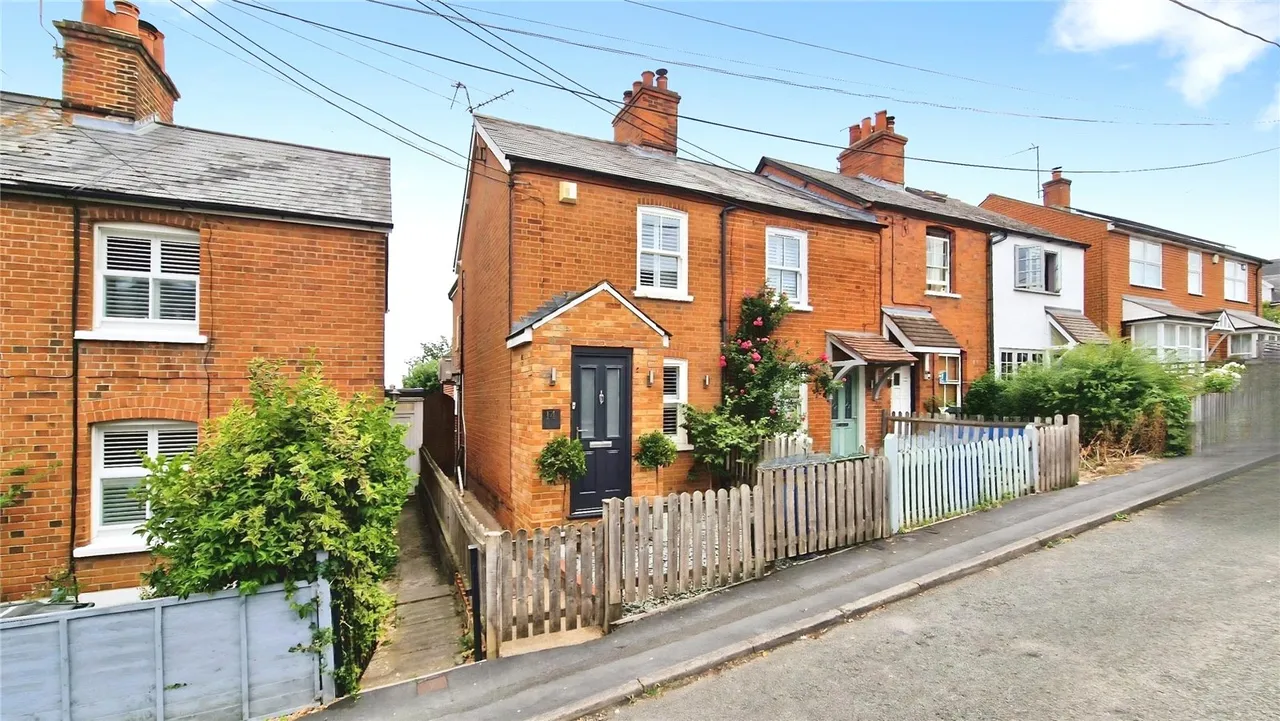 2 bed house for sale — Rose Hill, Binfield, Bracknell, Berkshire, RG42 5LG