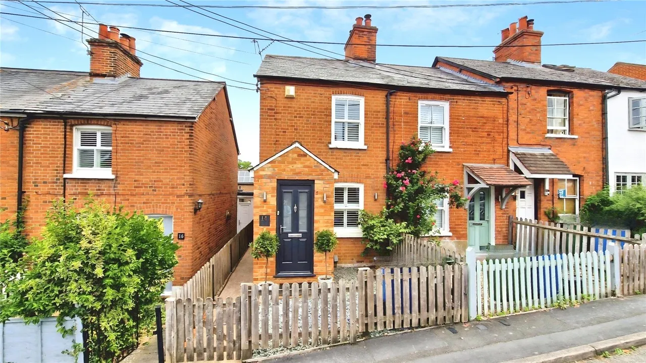 Rose Hill, Binfield, Bracknell, Berkshire, RG42 5LG, photo 10