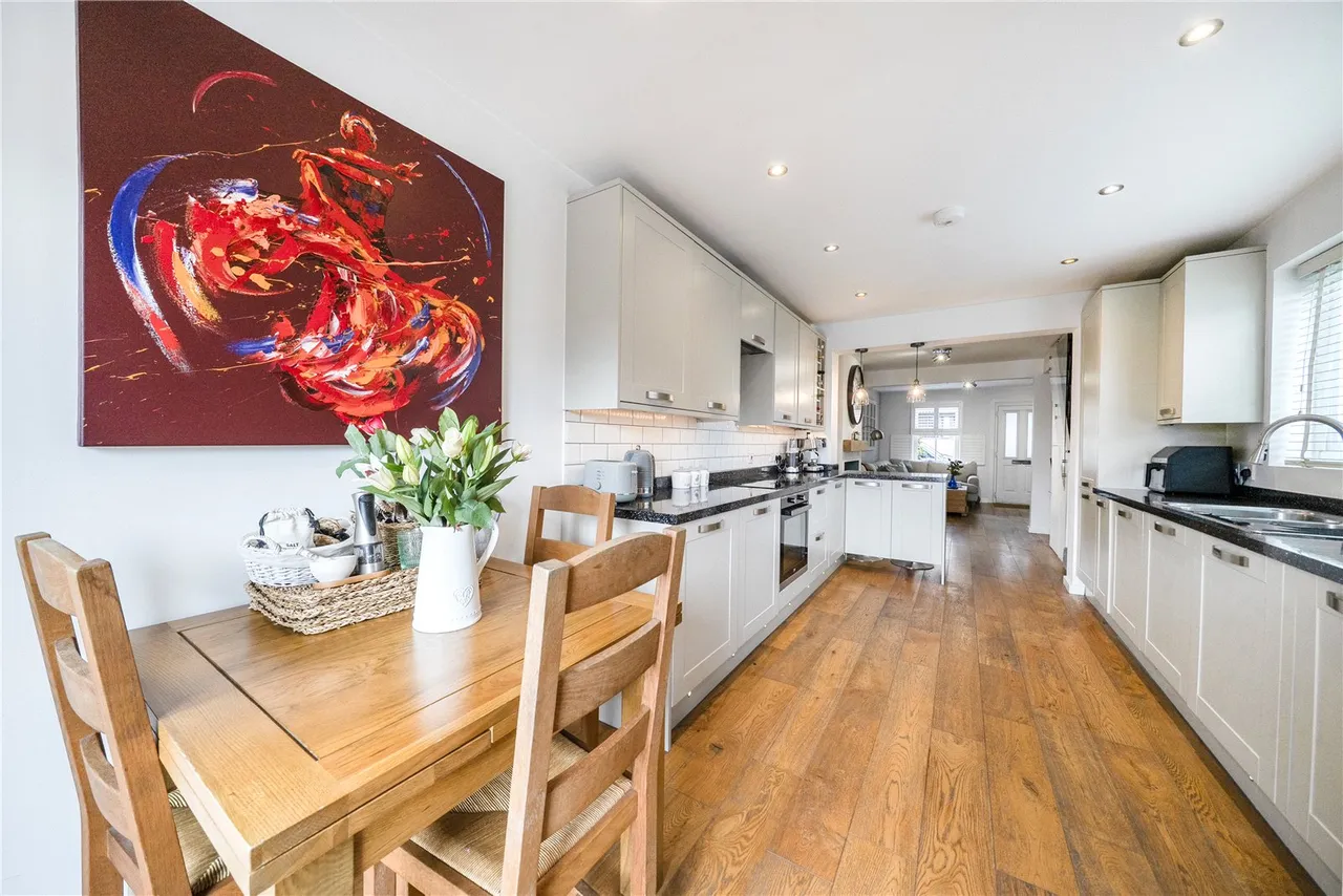 Rose Hill, Binfield, Bracknell, Berkshire, RG42 5LG, photo 5