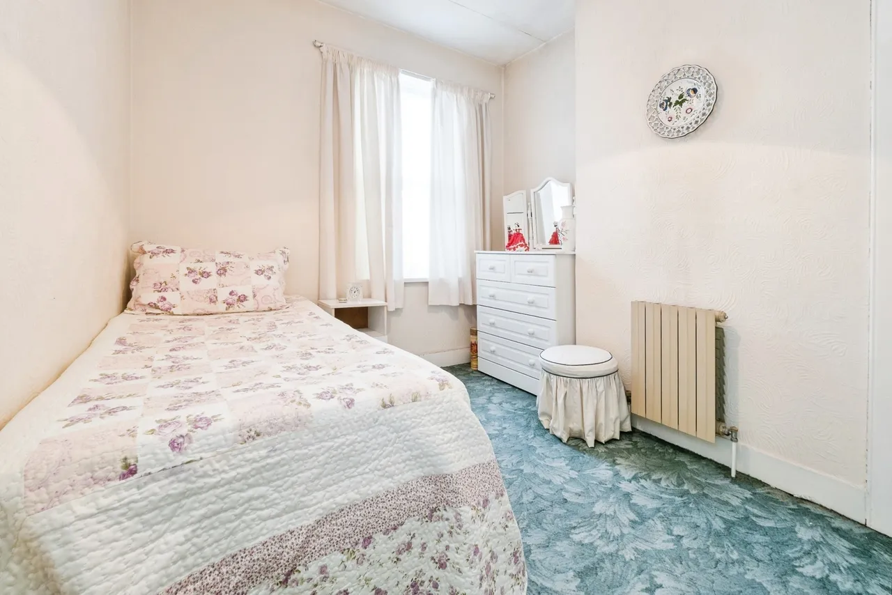 Thorpe Road, East Ham, London, E6, photo 12