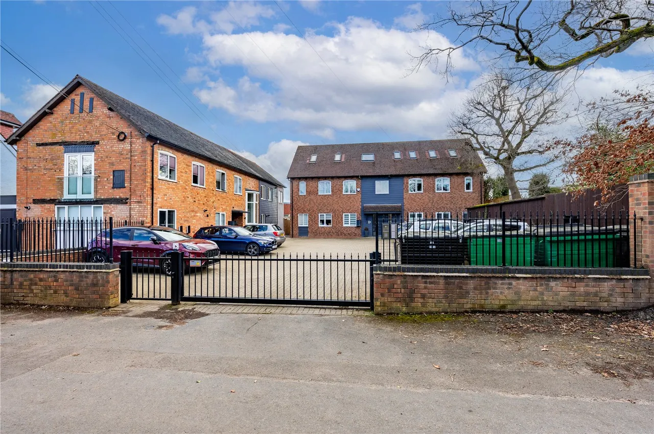 Old Rectory Lane, Alvechurch, Birmingham, B48 7SX, photo 12
