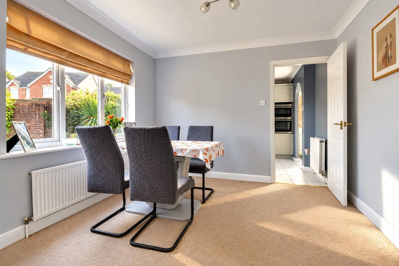 Saxons Croft, Barnstaple, EX32, photo 18
