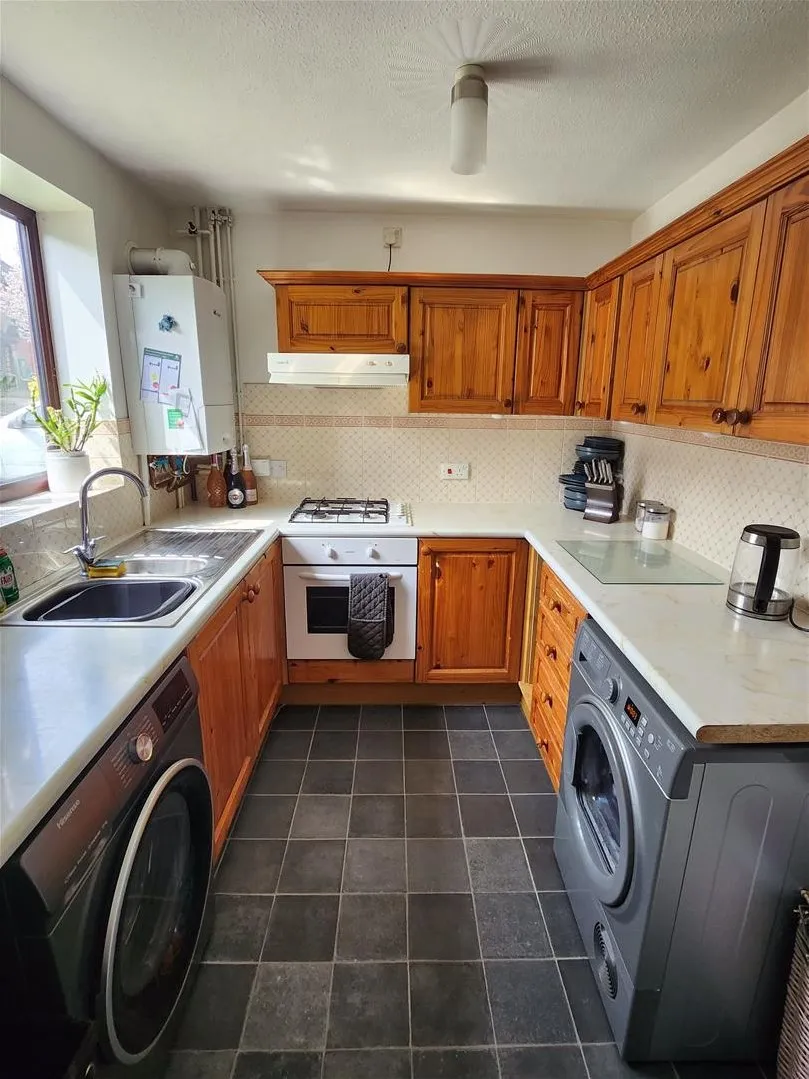 Harrison Close, Newnham, GL14, photo 4