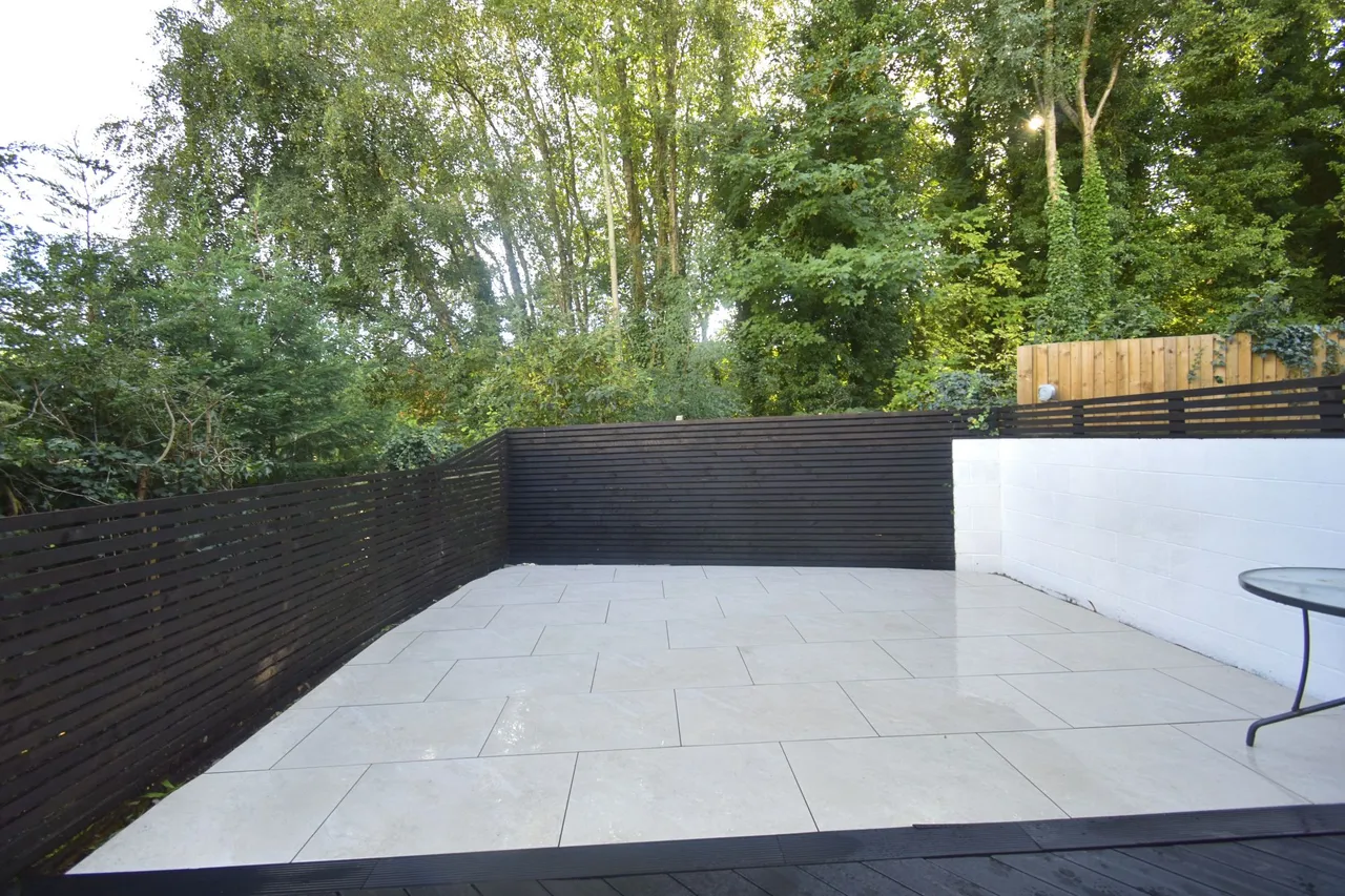 Taxal Mews, High Peak, photo 12