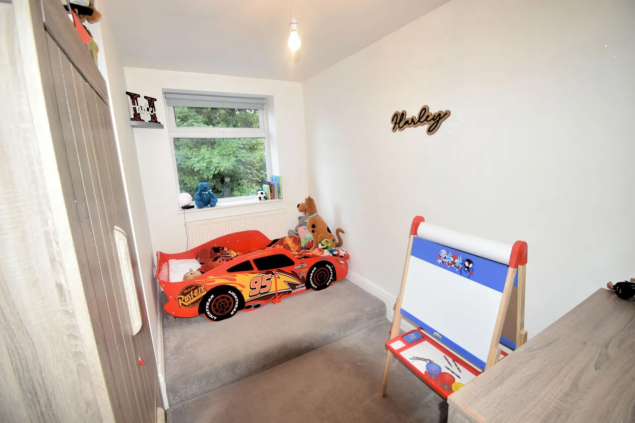 Taxal Mews, High Peak, photo 9