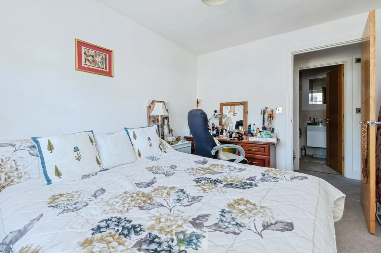 Highcliffe, Christchurch, photo 12
